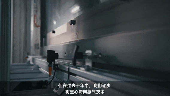 1762486008389336.gif 1.gif